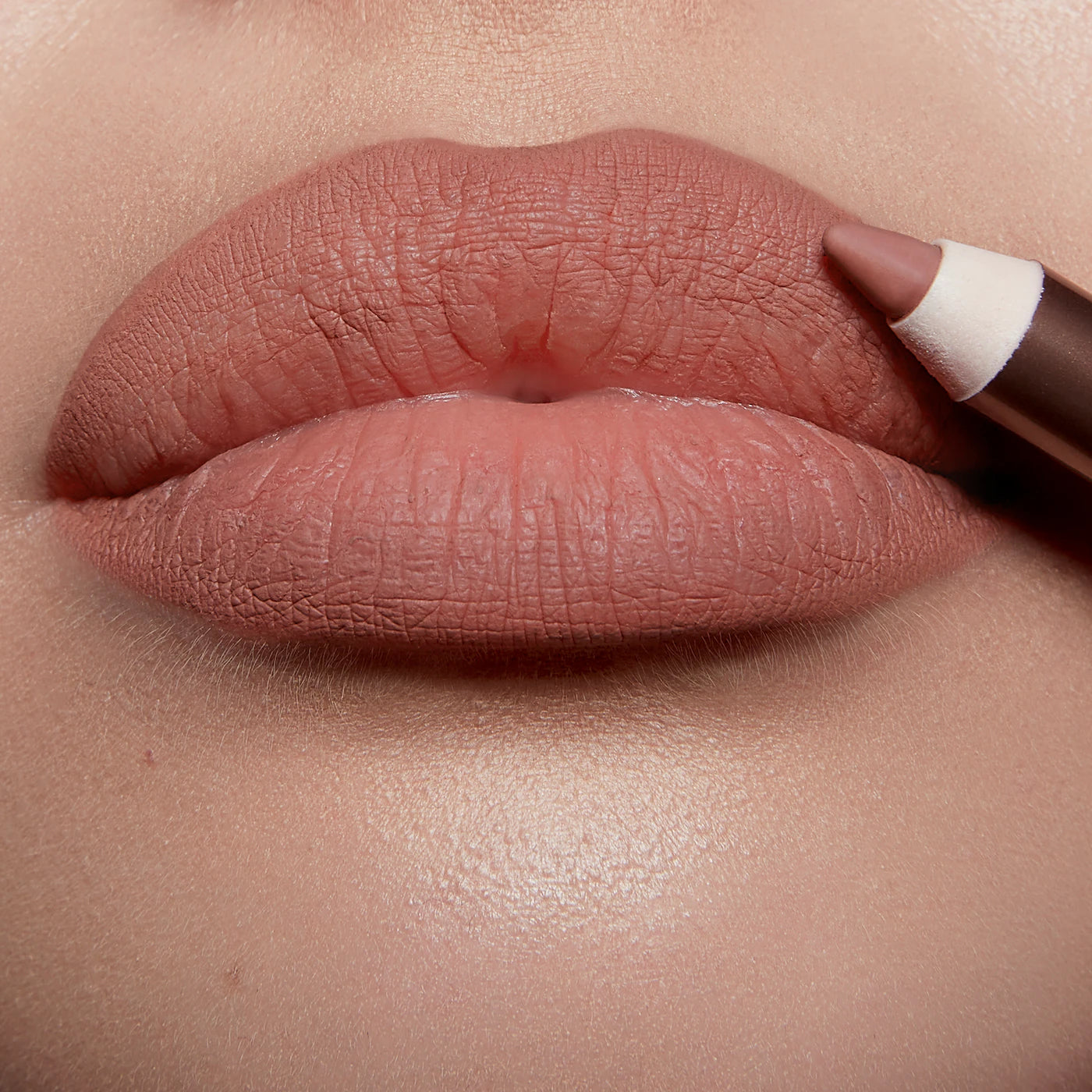 Pre Venta: Charlotte Tilbury | Lip Cheat Lip Liner