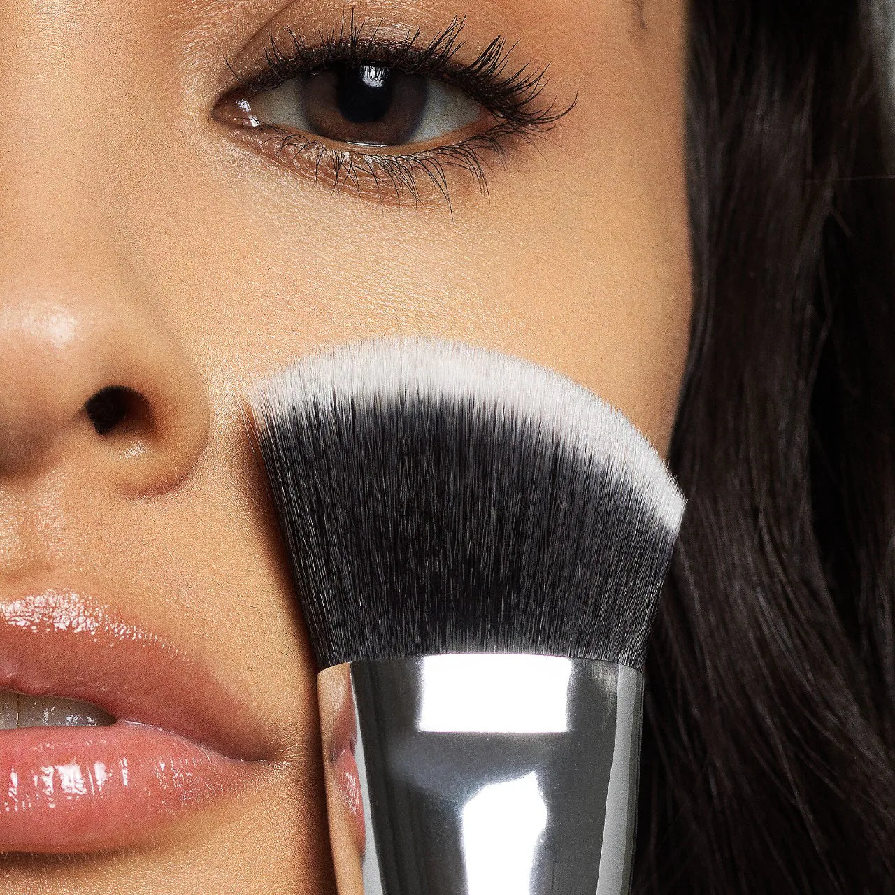 Pre Venta: Haus Labs By Lady Gaga | Cruelty-Free Foundation Brush