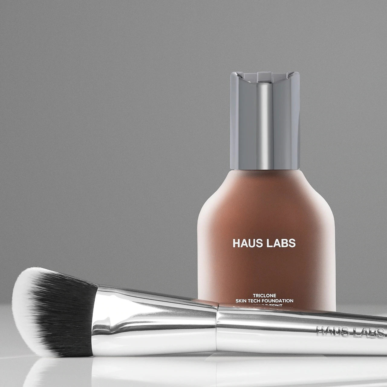Pre Venta: Haus Labs By Lady Gaga | Cruelty-Free Foundation Brush
