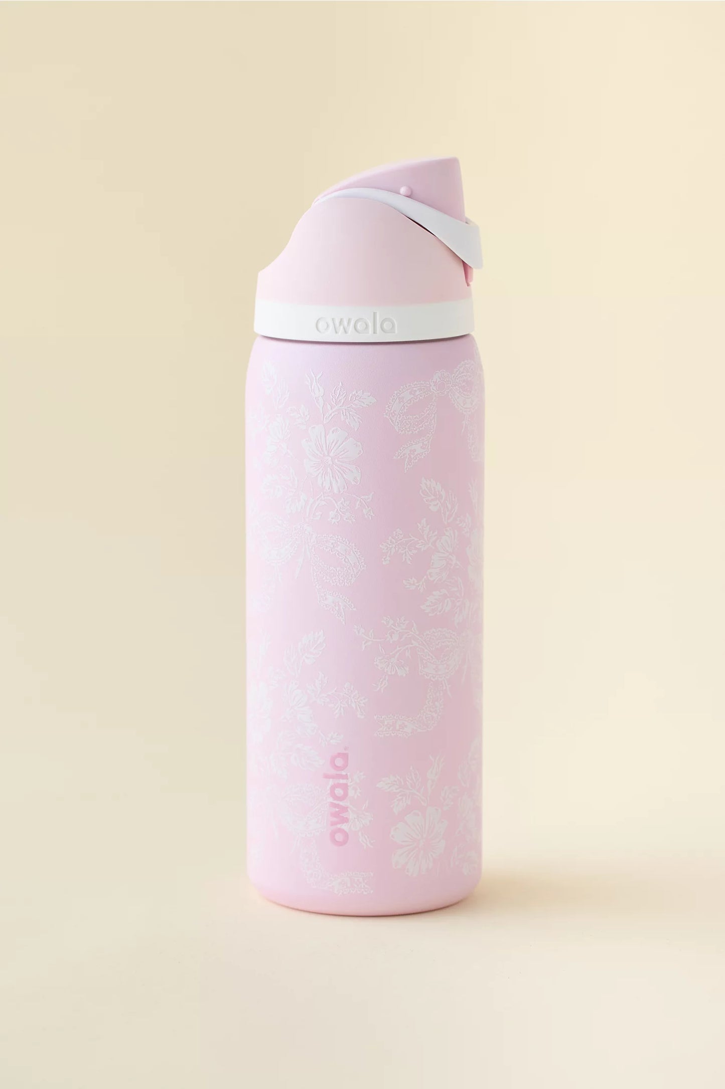 Pre Venta: Owala UO Exclusive FreeSip 32 oz Water Bottle | Ribbon Toile