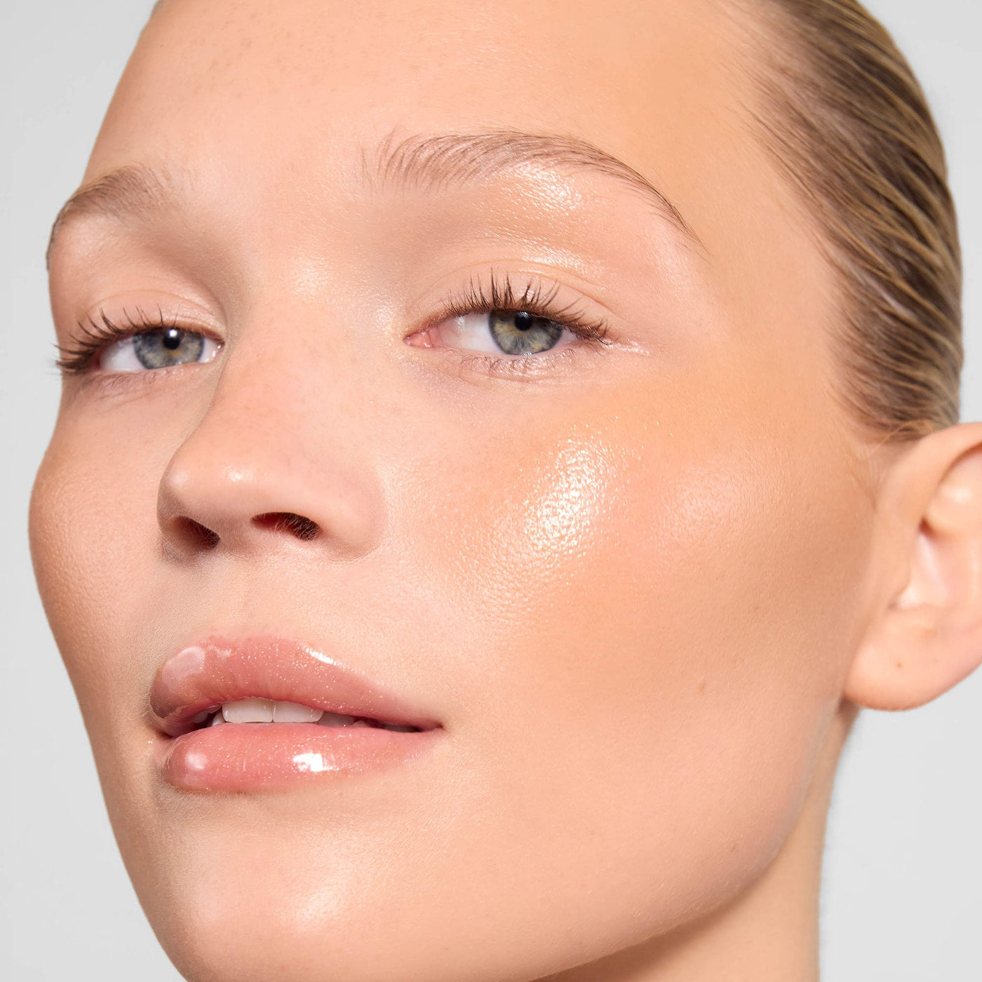 Pre Venta: Refy | Topaz Collection: Shimmer Lip Gloss & Liquid Highlighter Set