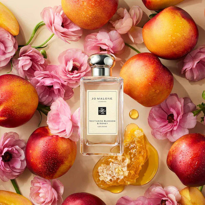 Pre Venta: Sephora Favorites | Flirty Trending Scents Perfume Sampler Set w/ Redeemable Voucher