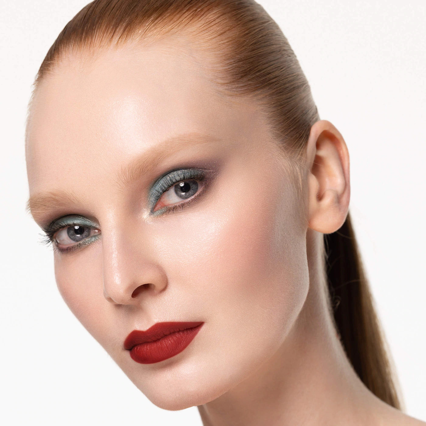 Pre Venta: Pat McGrath Labs | GILDED NIRVANA: MEGA EYE SHADOW PALETTE