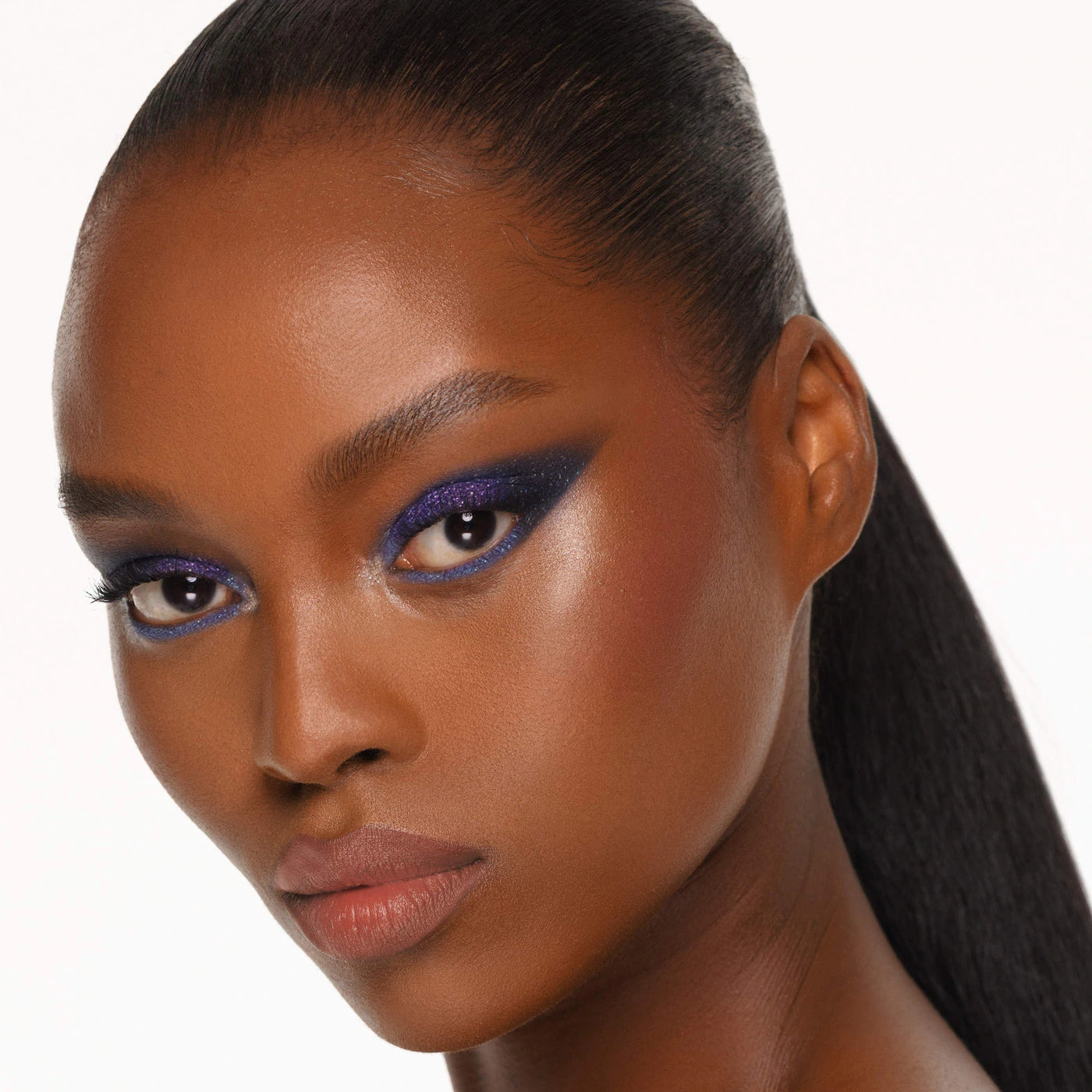 Pre Venta: Pat McGrath Labs | GILDED NIRVANA: MEGA EYE SHADOW PALETTE