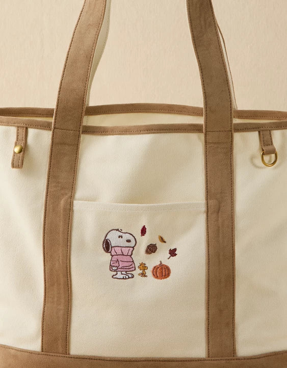 American Eagle AE Off-Duty Snoopy Tote Bag